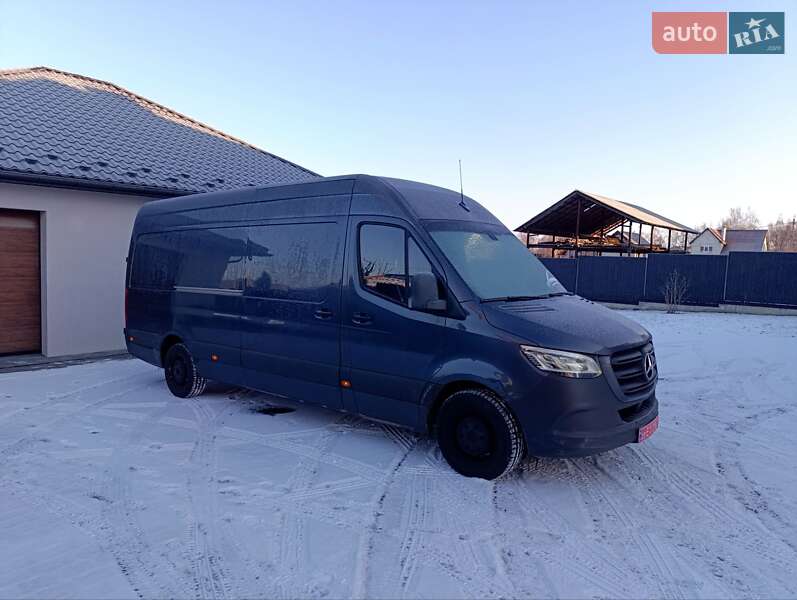 Грузовой фургон Mercedes-Benz Sprinter 2020 в Долине