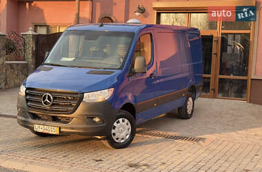 Грузовой фургон Mercedes-Benz Sprinter 2020 в 