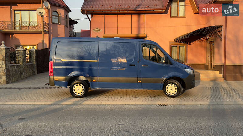 Вантажний фургон Mercedes-Benz Sprinter 2020 в Сваляві