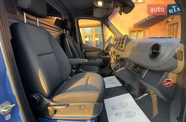 Грузовой фургон Mercedes-Benz Sprinter 2020 в 