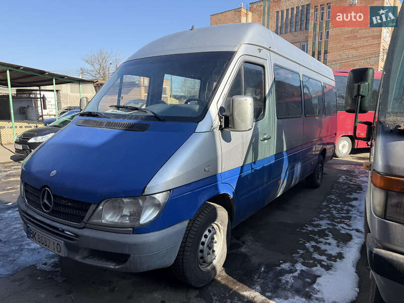 Туристический / Междугородний автобус Mercedes-Benz Sprinter 1998 в Ровно