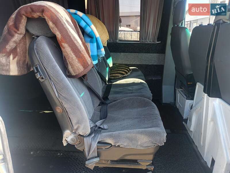 Вантажопасажирський фургон Mercedes-Benz Sprinter 2002 в Теребовлі