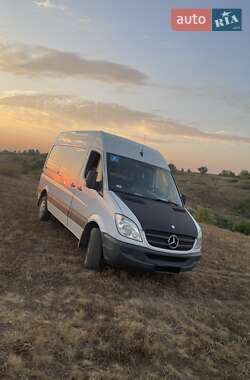 Вантажний фургон Mercedes-Benz Sprinter 2013 в 