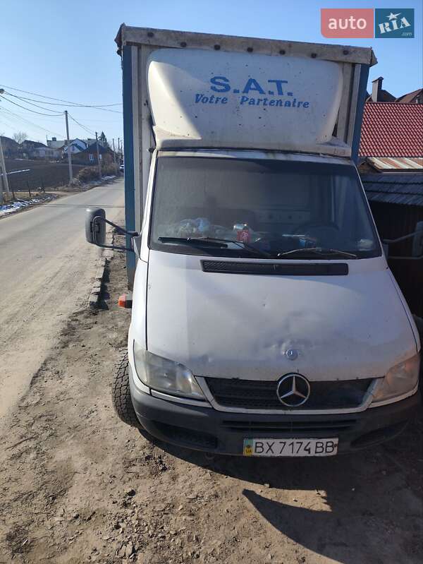 Mercedes-Benz Sprinter 2006