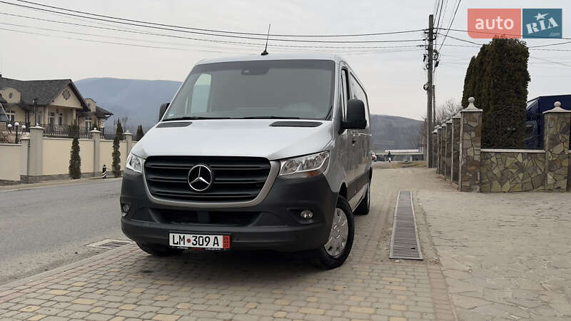 Грузовой фургон Mercedes-Benz Sprinter 2020 в Сваляве