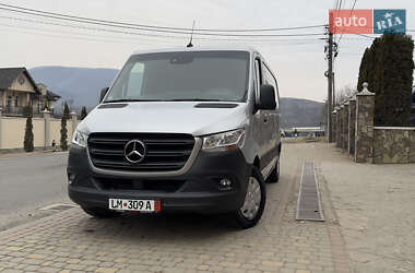 Грузовой фургон Mercedes-Benz Sprinter 2020 в 
