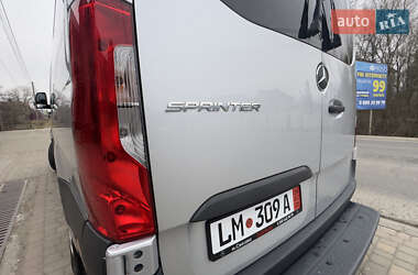 Грузовой фургон Mercedes-Benz Sprinter 2020 в 