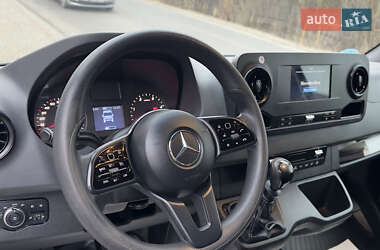 Грузовой фургон Mercedes-Benz Sprinter 2020 в 