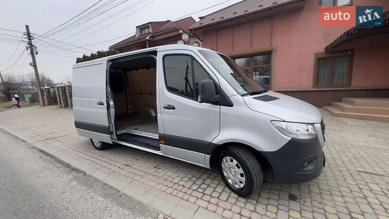 Грузовой фургон Mercedes-Benz Sprinter 2020 в Сваляве