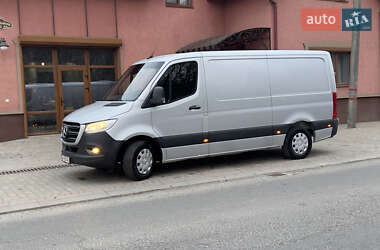 Грузовой фургон Mercedes-Benz Sprinter 2020 в 