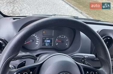 Грузовой фургон Mercedes-Benz Sprinter 2020 в 