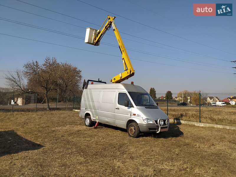 Автовышка Mercedes-Benz Sprinter 2002 в 