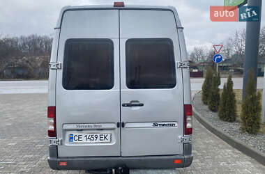 Грузовой фургон Mercedes-Benz Sprinter 2004 в 