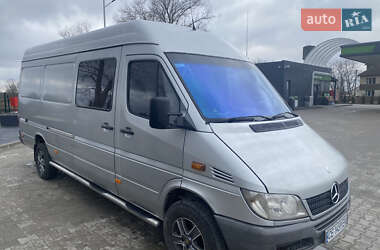 Грузовой фургон Mercedes-Benz Sprinter 2004 в 
