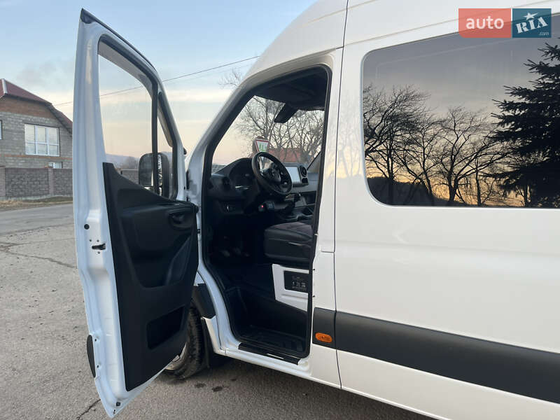 Микроавтобус Mercedes-Benz Sprinter 2020 в Тячеве