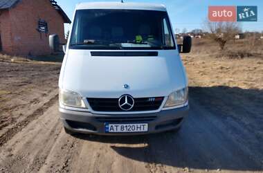 Грузовой фургон Mercedes-Benz Sprinter 2004 в 