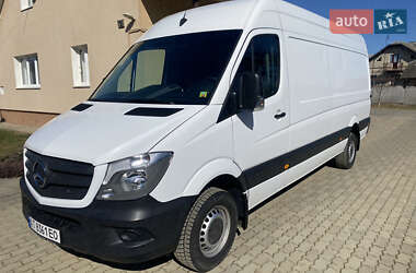 Грузовой фургон Mercedes-Benz Sprinter 2017 в 