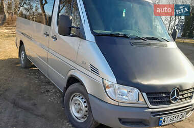 Микроавтобус Mercedes-Benz Sprinter 2005 в Вижнице