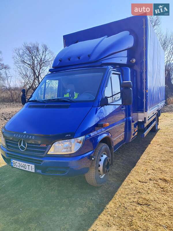 Mercedes-Benz Sprinter 2005