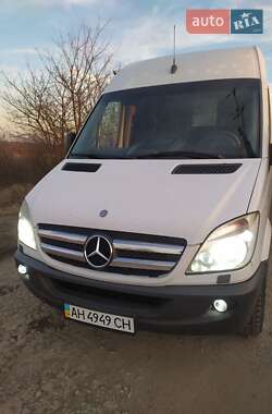 Вантажний фургон Mercedes-Benz Sprinter 2011 в Дніпрі