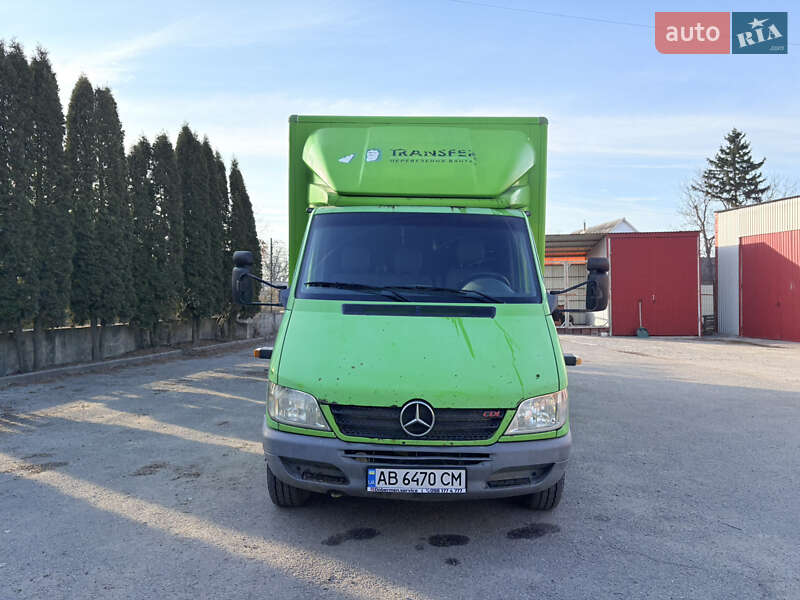 Грузовой фургон Mercedes-Benz Sprinter 2005 в Баре