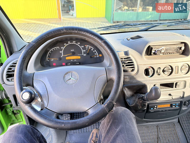 Грузовой фургон Mercedes-Benz Sprinter 2005 в Баре