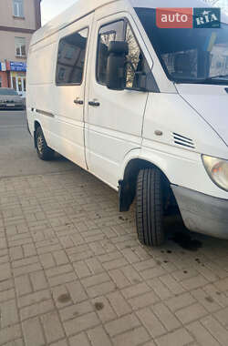 Грузопассажирский фургон Mercedes-Benz Sprinter 2004 в 