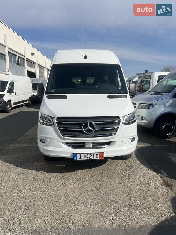 Грузовой фургон Mercedes-Benz Sprinter 2020 в Ужгороде