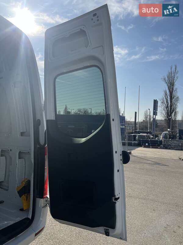 Грузовой фургон Mercedes-Benz Sprinter 2020 в Ужгороде
