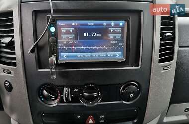 Грузопассажирский фургон Mercedes-Benz Sprinter 2010 в 