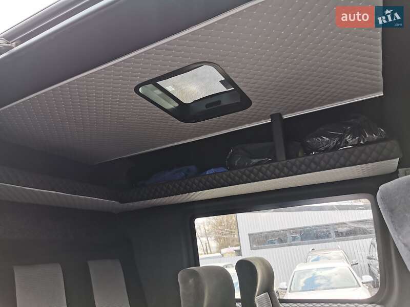 Грузопассажирский фургон Mercedes-Benz Sprinter 2010 в Хмельницком