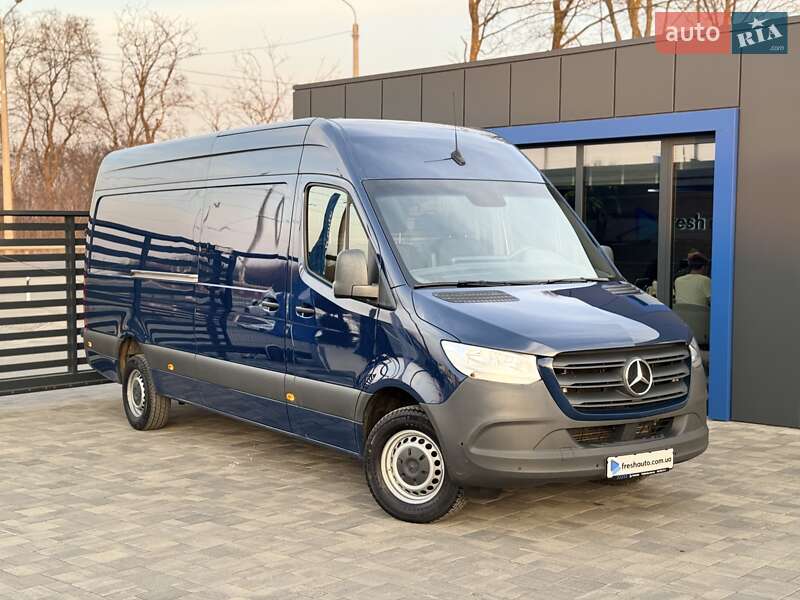 Mercedes-Benz Sprinter 2021