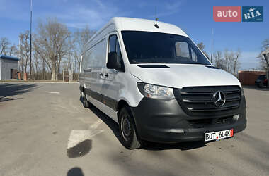 Грузовой фургон Mercedes-Benz Sprinter 2020 в 