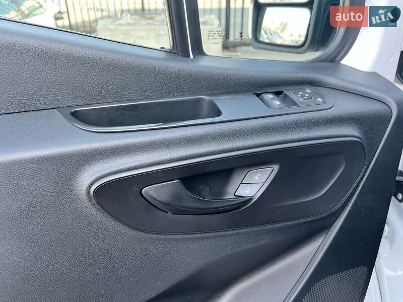 Микроавтобус Mercedes-Benz Sprinter 2018 в Киеве