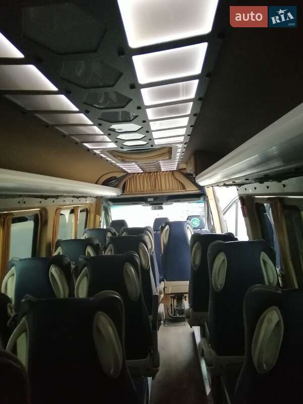 Туристичний / Міжміський автобус Mercedes-Benz Sprinter 2014 в Полтаві