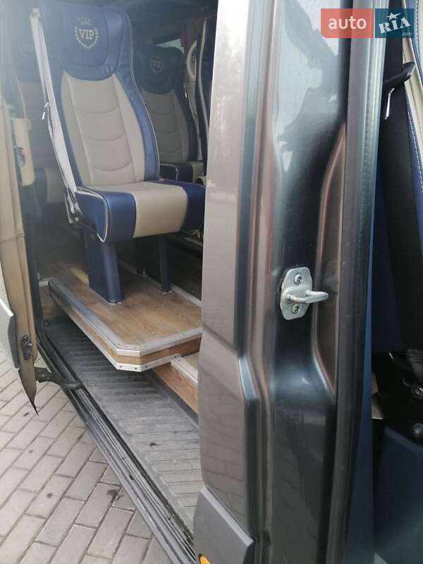Туристичний / Міжміський автобус Mercedes-Benz Sprinter 2014 в Полтаві