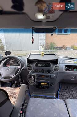 Микроавтобус Mercedes-Benz Sprinter 2005 в 