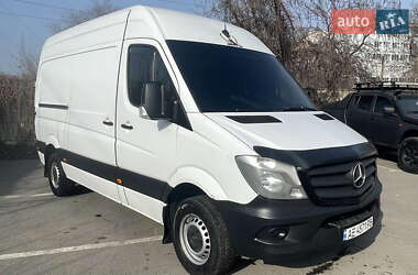 Вантажний фургон Mercedes-Benz Sprinter 2016 в Дніпрі