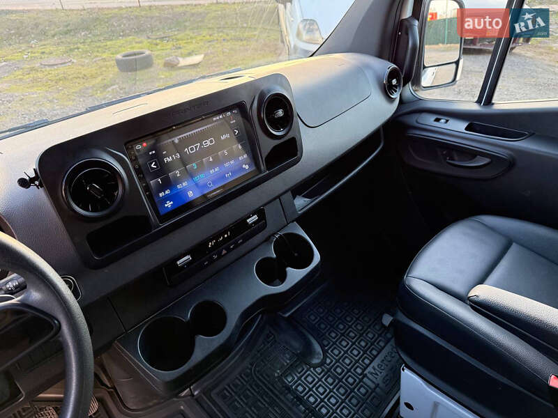 Грузовой фургон Mercedes-Benz Sprinter 2022 в Киеве