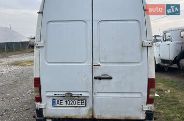 Вантажний фургон Mercedes-Benz Sprinter 2005 в 