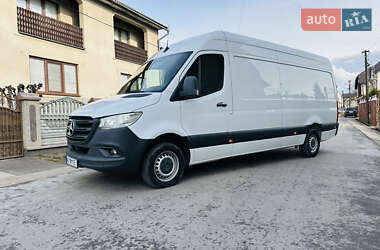 Грузовой фургон Mercedes-Benz Sprinter 2018 в 