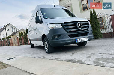 Грузовой фургон Mercedes-Benz Sprinter 2018 в 