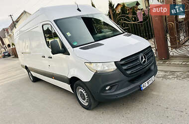 Грузовой фургон Mercedes-Benz Sprinter 2018 в 