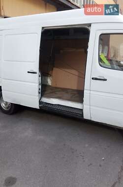 Микроавтобус Mercedes-Benz Sprinter 2004 в 