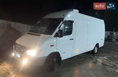 Грузовой фургон Mercedes-Benz Sprinter 2002 в Рожище