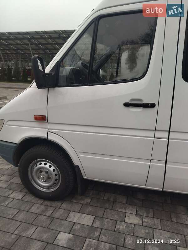 Туристический / Междугородний автобус Mercedes-Benz Sprinter 1997 в Шептицькому