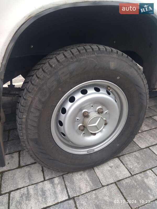 Туристический / Междугородний автобус Mercedes-Benz Sprinter 1997 в Шептицькому