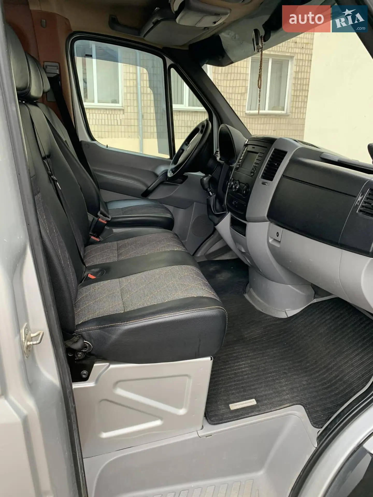 2013 Mercedes-Benz Sprinter - мініатюра 9