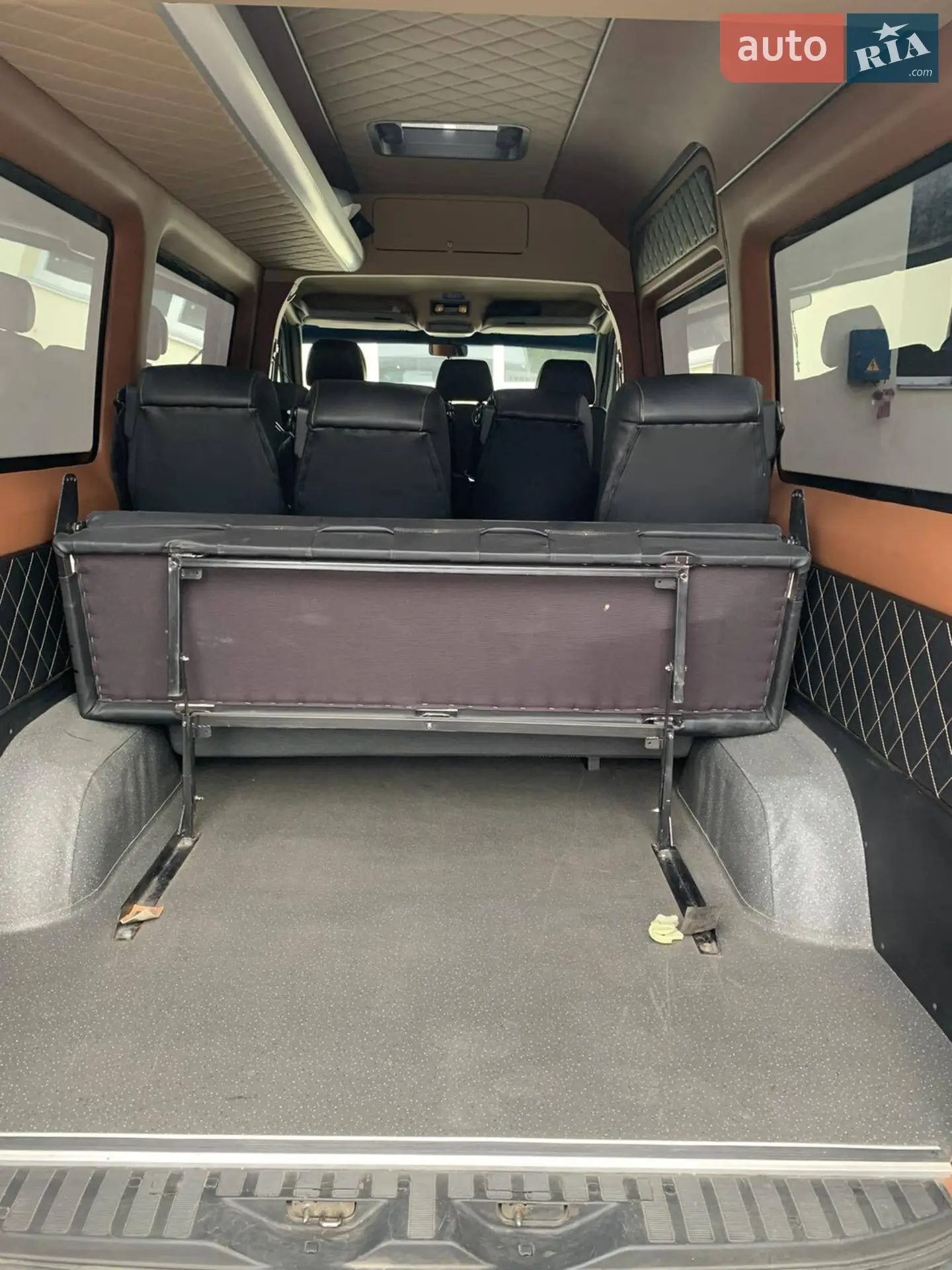 2013 Mercedes-Benz Sprinter - мініатюра 13