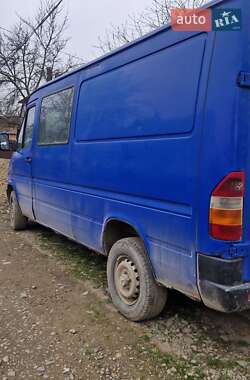 Грузовой фургон Mercedes-Benz Sprinter 1998 в 